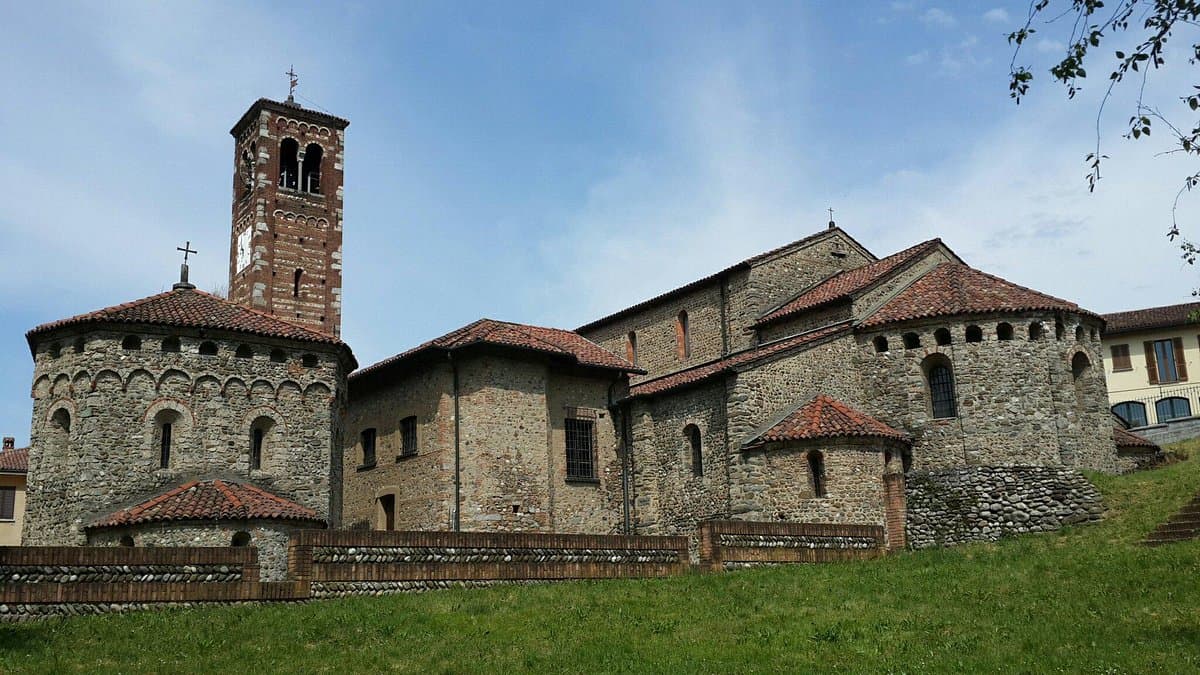 Basilica di Agliate